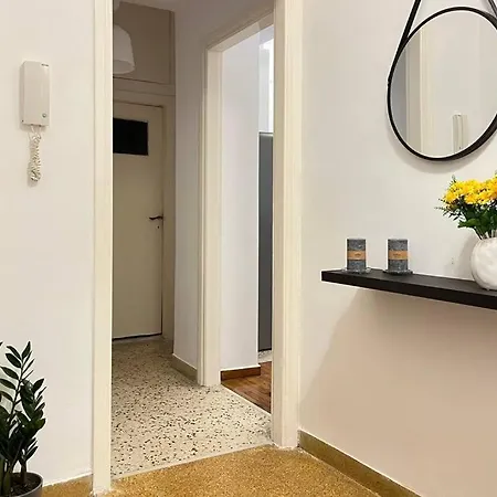 Apartment Pame - Ideal For 4 In Pagrati *